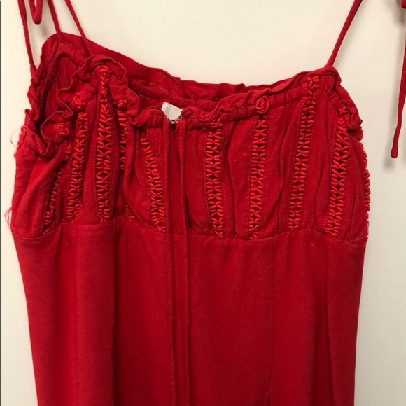 Red dress - Picture 2 of 5